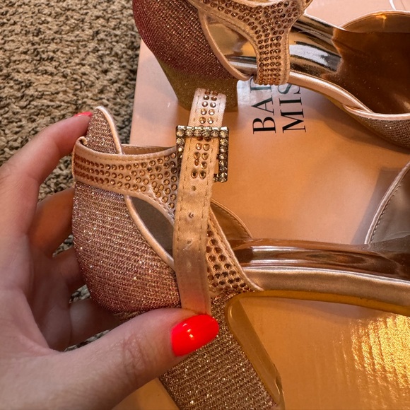 Worn once, size 2 Badgley Mischka girls heels - Picture 3 of 7